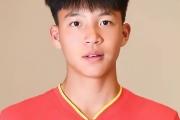 开云体育平台APP-新晋球员在比赛中展现出极高的潜力