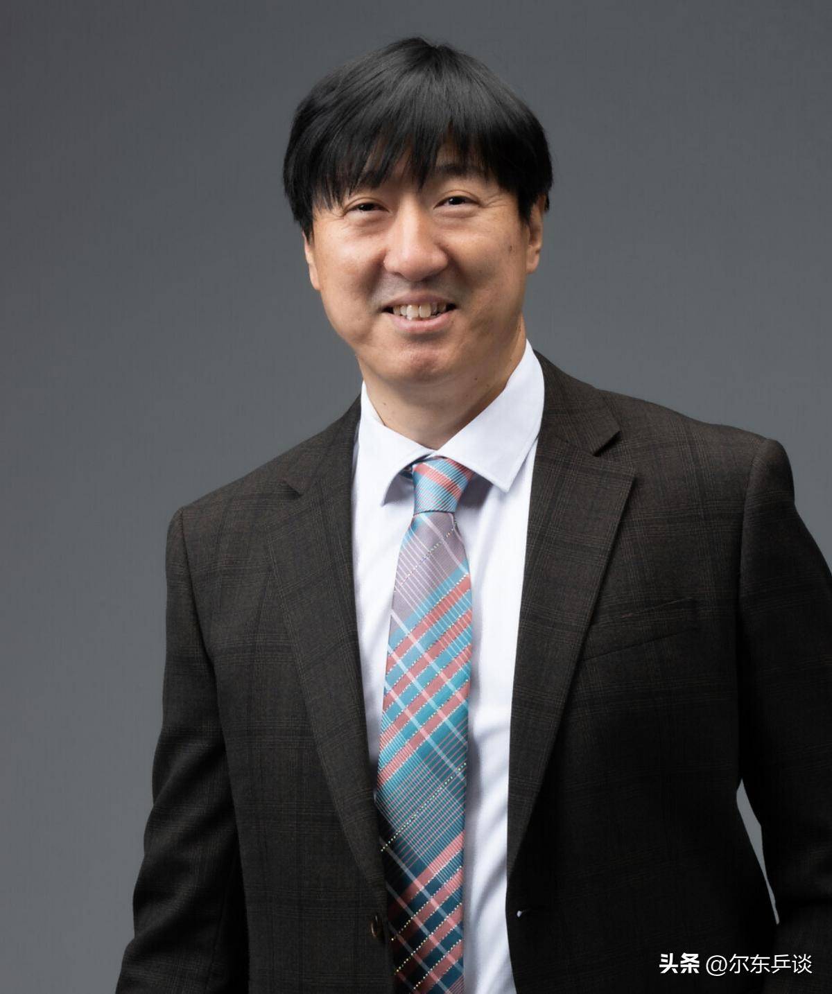 尼克斯队新教练上任，球队期待迎来新气象的简单介绍
