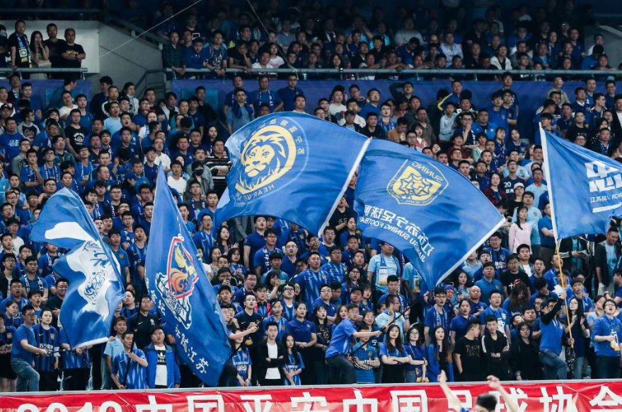 江苏苏宁主场大胜，稳固前四位置的简单介绍