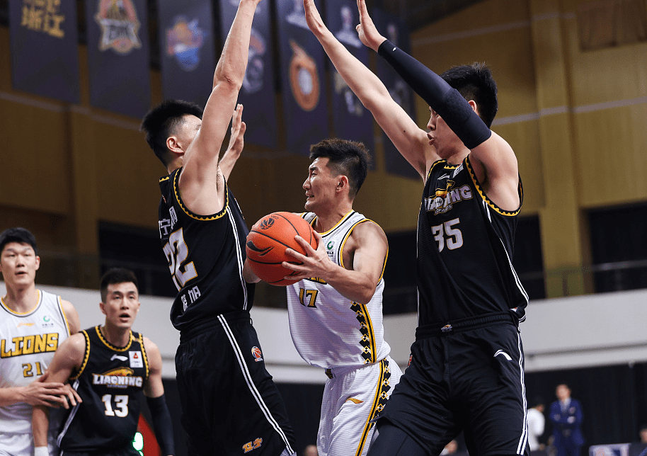 关于豪强再胜！东部球队连胜变数未知的信息