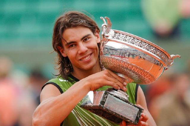 法网险胜蒙特卡洛大师赛，纳达尔扛起全队