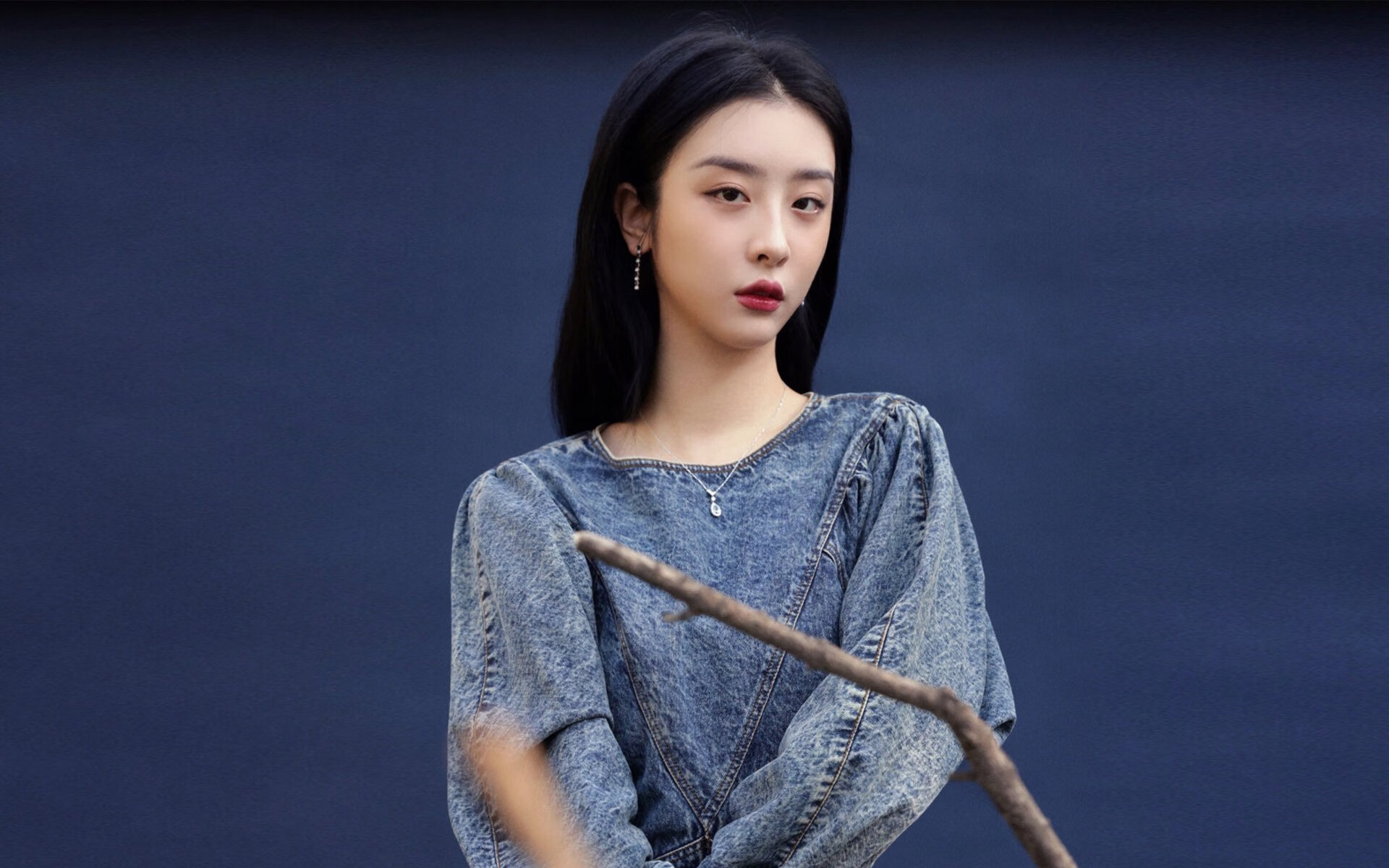 夜袭威斯特法伦，巴拉圭新军稳擒大黄蜂，黄喜灿加冕关键先生