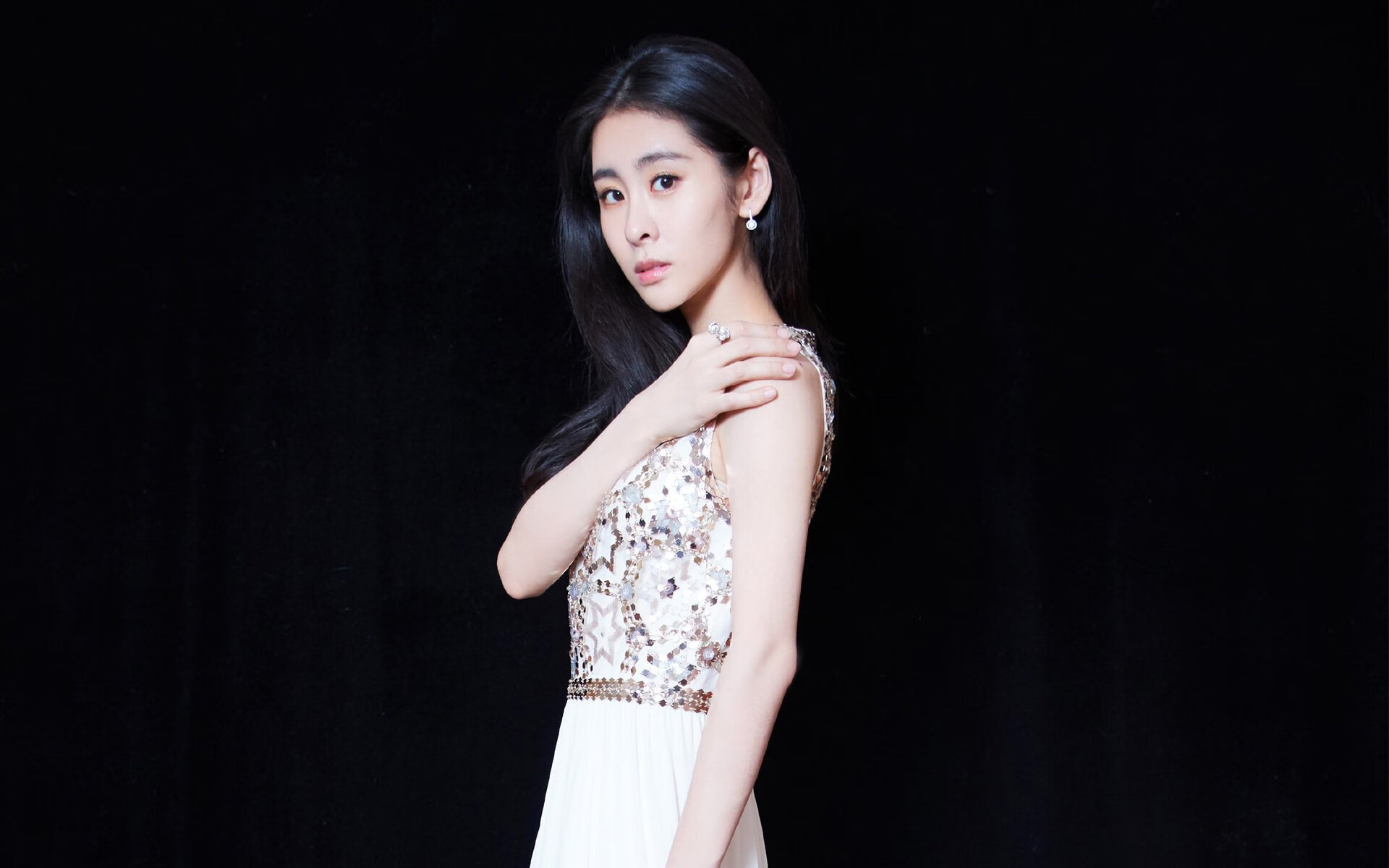 哈兰德东决关键战接管比赛,挪威碾压荷兰创奇迹