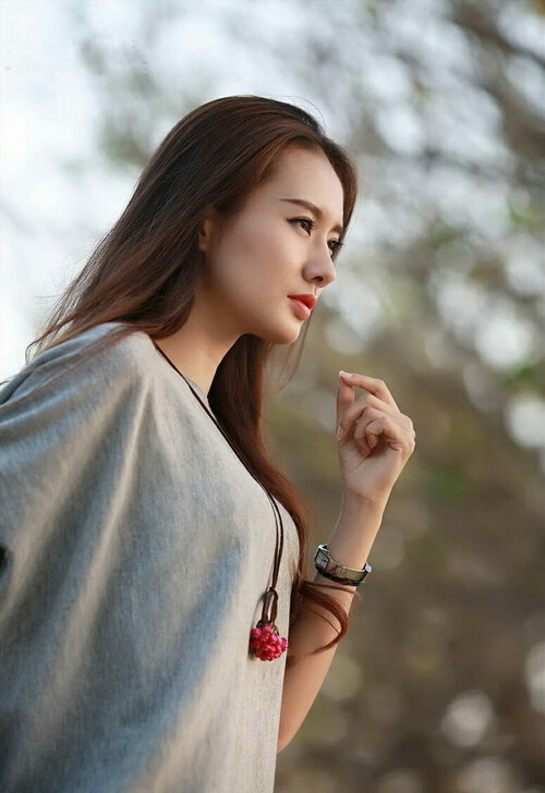 莫兰特统治全场，广东队强势晋级，篮网时代的篮球双雄