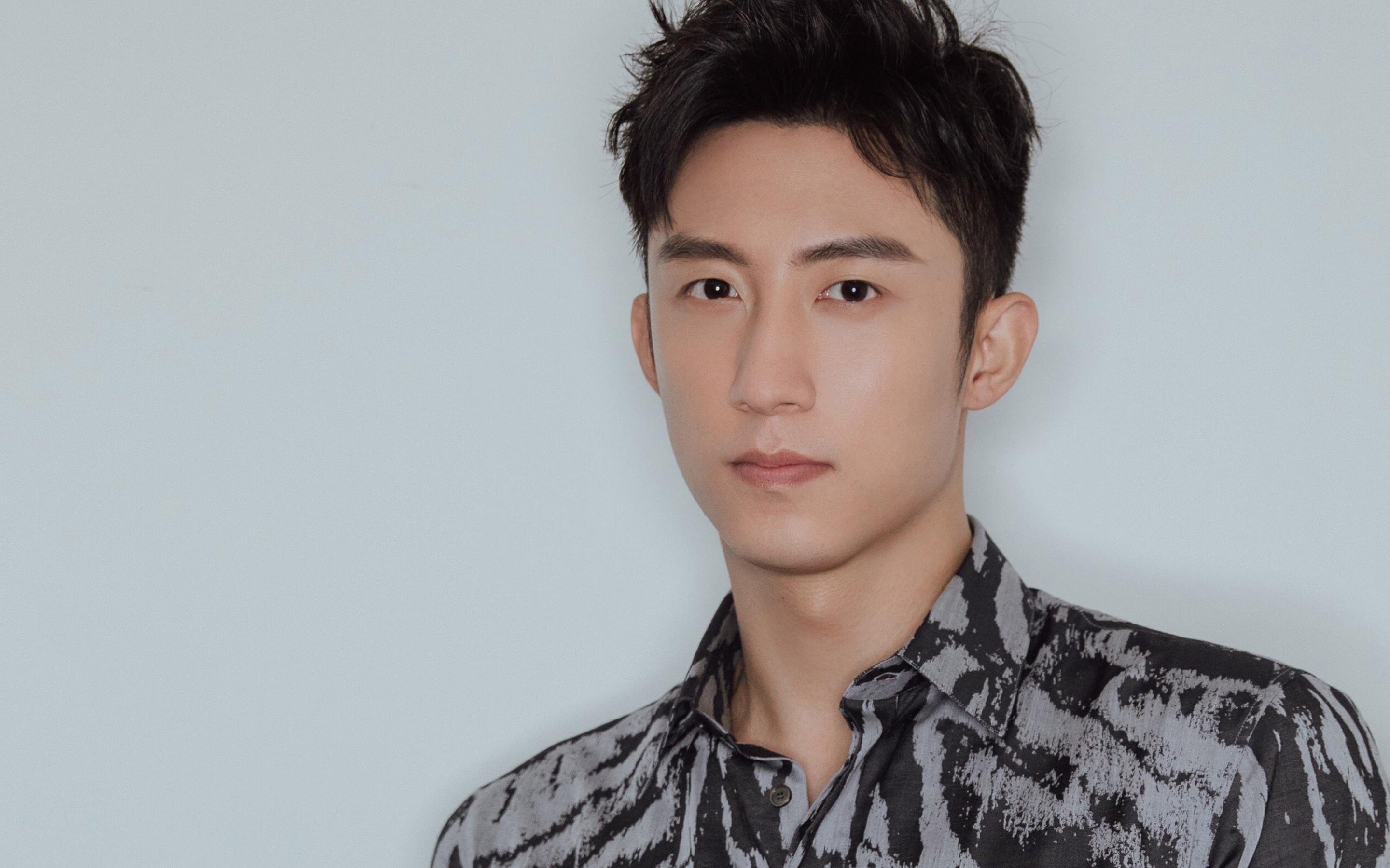 撕裂冰雪的龙息，米切尔孤胆扛起猛龙击溃森林狼的攻防交响